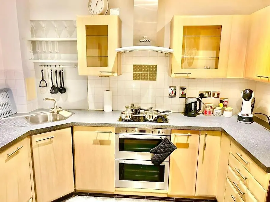Deluxe Apartment In Royal Docks Londra
