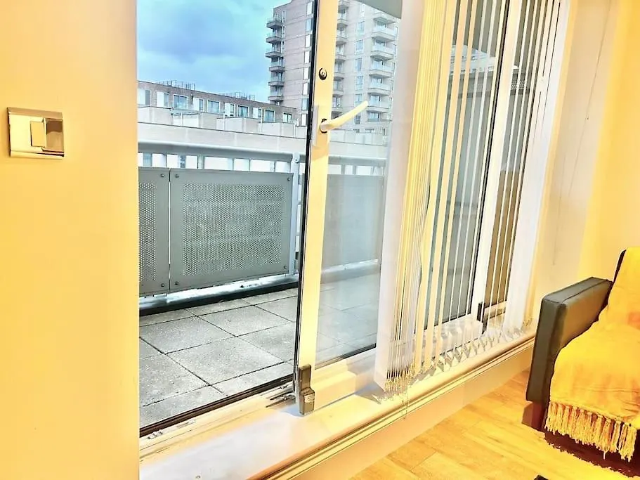Deluxe Apartment In Royal Docks Londra Birleşik Krallık